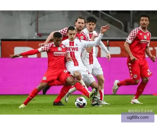 北大王汉堡主场大胜乌尔姆时隔七年强势重返德甲之夜